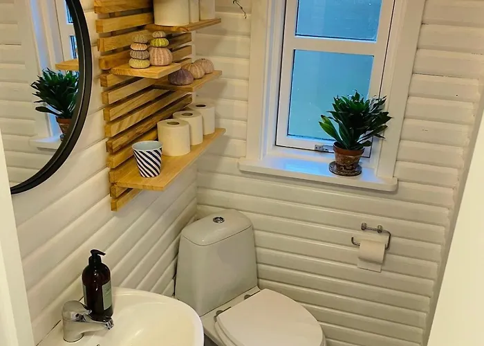 別荘 Tiny House Lindebo Near By The